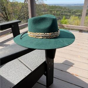 Elegant Hunter Green Charlie Horse Hat